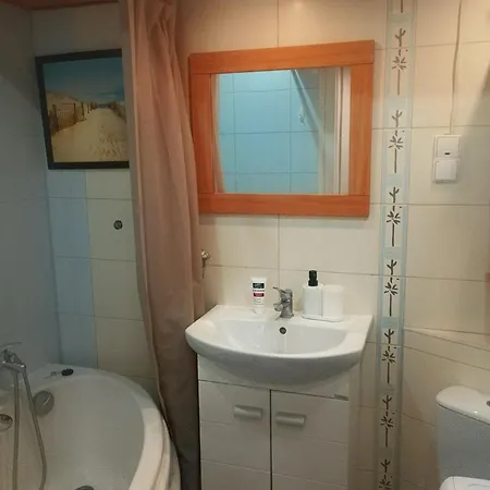 Arenastaylodz Apartman